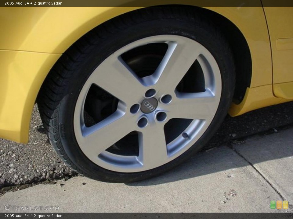 2005 Audi S4 4.2 quattro Sedan Wheel and Tire Photo #46945335