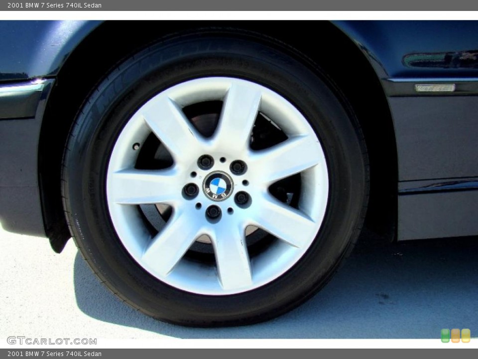 2001 BMW 7 Series 740iL Sedan Wheel and Tire Photo #46946559