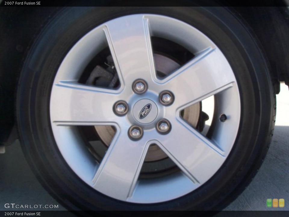 2007 Ford Fusion SE Wheel and Tire Photo #46951842