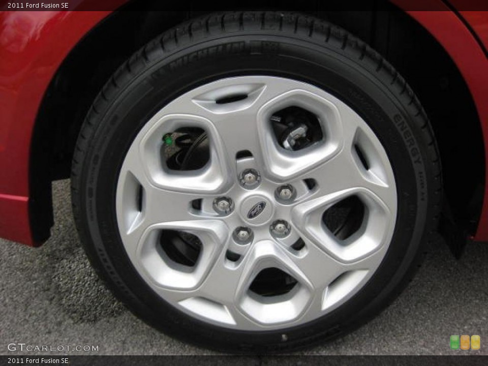 2011 Ford Fusion SE Wheel and Tire Photo #46960860