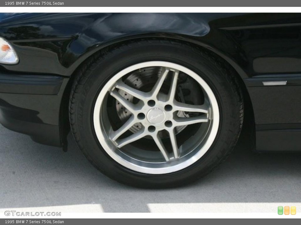1995 BMW 7 Series 750iL Sedan Wheel and Tire Photo #46975971