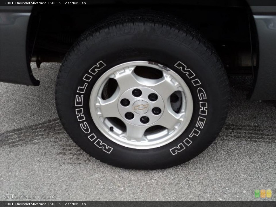 2001 Chevrolet Silverado 1500 LS Extended Cab Wheel and Tire Photo #46991829