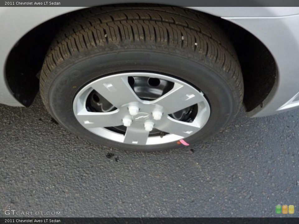 2011 Chevrolet Aveo LT Sedan Wheel and Tire Photo #47010270