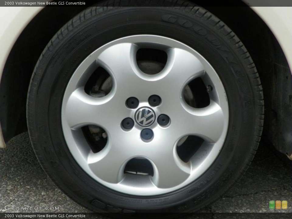 2003 Volkswagen New Beetle GLS Convertible Wheel and Tire Photo #47014308