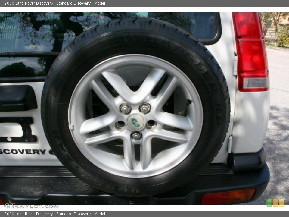 2000 Land Rover Discovery II  Wheel and Tire Photo #47017863