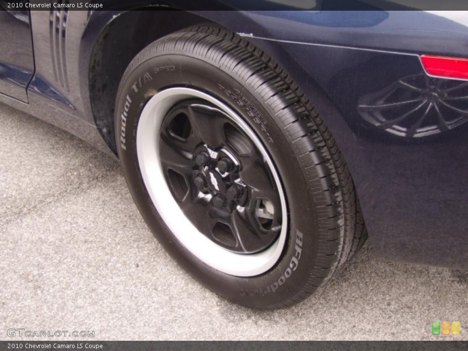 2010 Chevrolet Camaro LS Coupe Wheel and Tire Photo #47046618