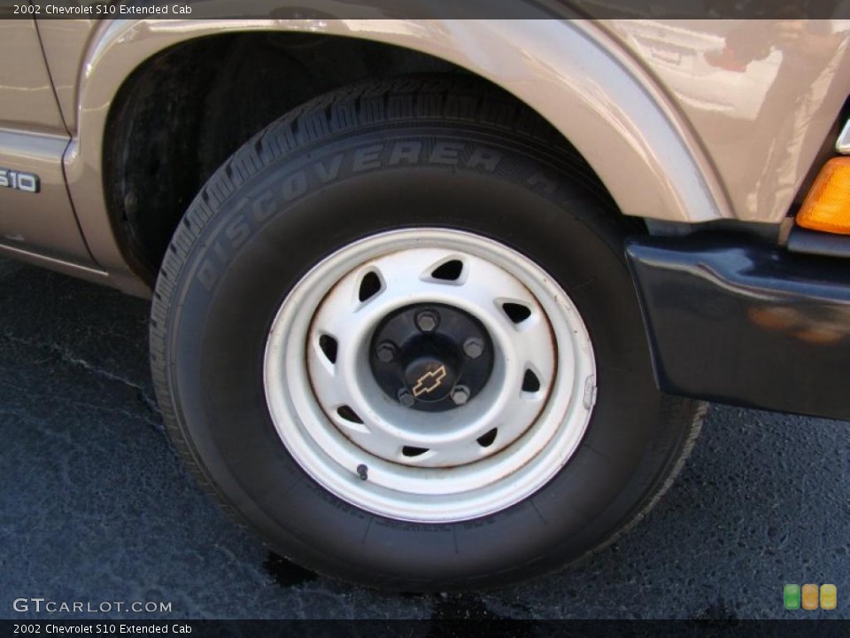 2002 Chevrolet S10 Extended Cab Wheel and Tire Photo #47047158