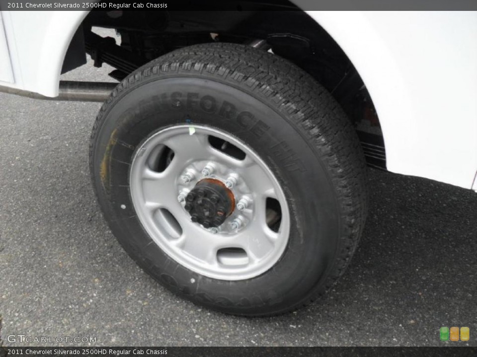 2011 Chevrolet Silverado 2500HD Regular Cab Chassis Wheel and Tire Photo #47069435
