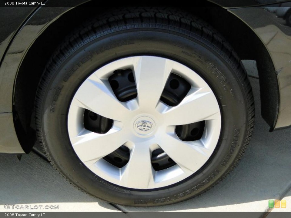 2008 Toyota Camry LE Wheel and Tire Photo #47076110
