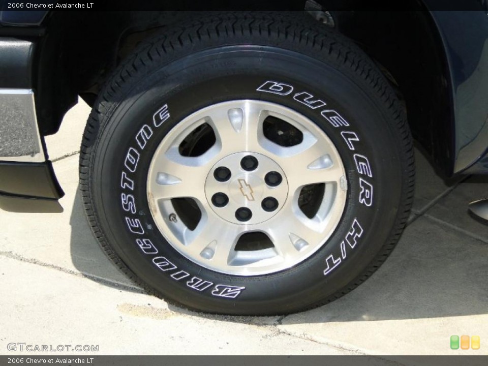 2006 Chevrolet Avalanche LT Wheel and Tire Photo #47077769