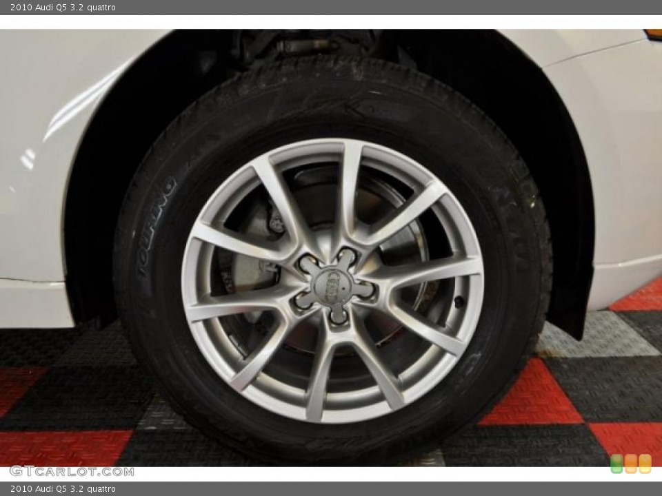 2010 Audi Q5 3.2 quattro Wheel and Tire Photo #47079602