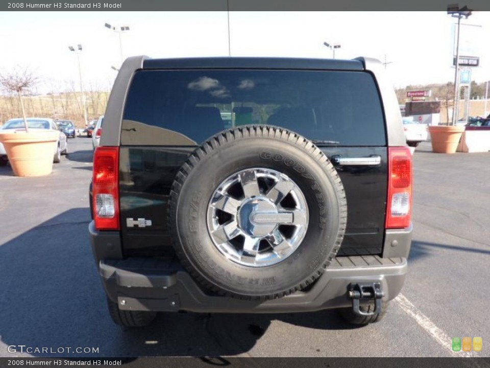 2008 Hummer H3  Wheel and Tire Photo #47152986