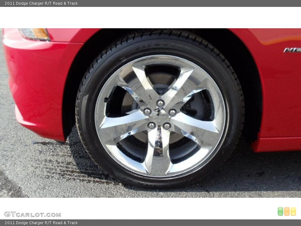 2011 Dodge Charger R/T Road & Track Wheel and Tire Photo #47153817