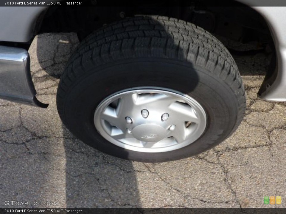 2010 Ford E Series Van E350 XLT Passenger Wheel and Tire Photo #47178063