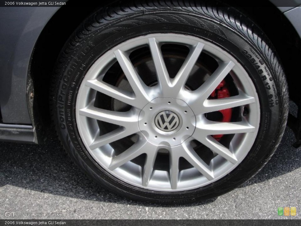 2006 Volkswagen Jetta GLI Sedan Wheel and Tire Photo #47183526