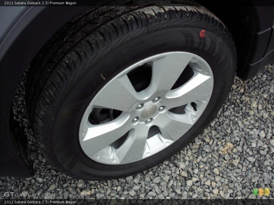 2011 Subaru Outback 2.5i Premium Wagon Wheel and Tire Photo #47211236