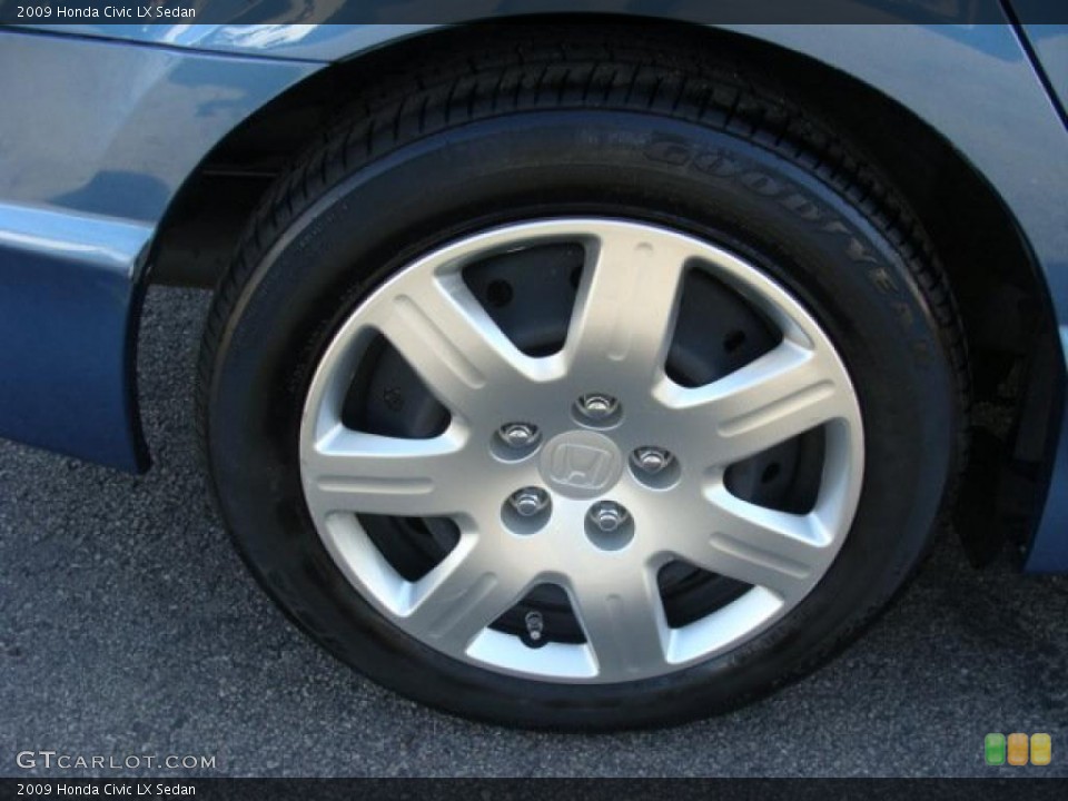 2009 Honda Civic LX Sedan Wheel and Tire Photo #47212661