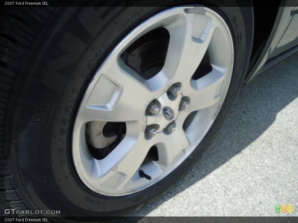 2007 Ford Freestyle SEL Wheel and Tire Photo #47229056