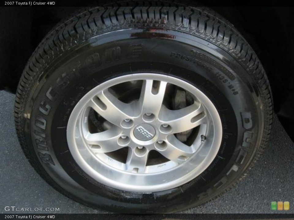 2007 Toyota FJ Cruiser Custom Wheel and Tire Photo #47245664