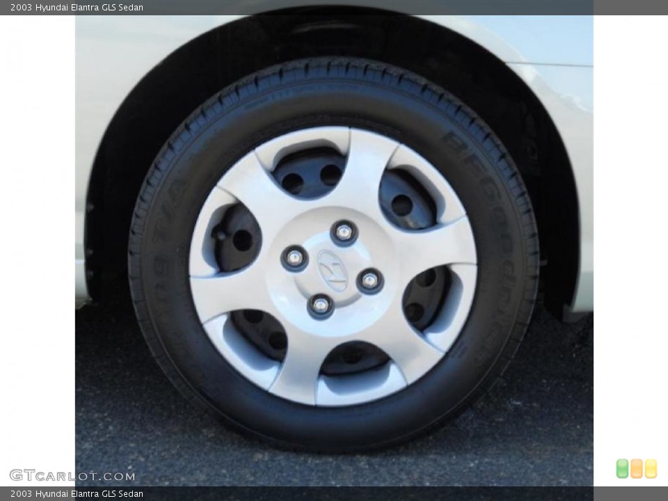 2003 Hyundai Elantra GLS Sedan Wheel and Tire Photo #47255318