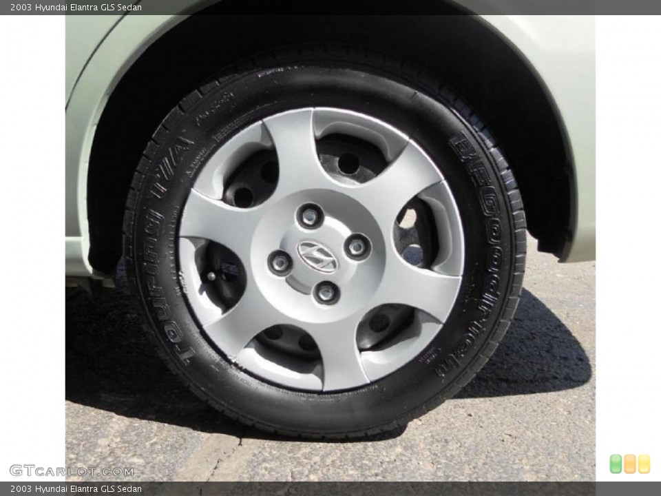 2003 Hyundai Elantra Wheels and Tires