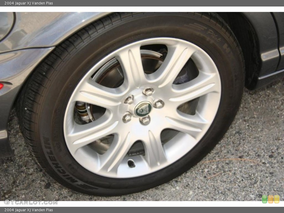 2004 Jaguar XJ Vanden Plas Wheel and Tire Photo #47298758
