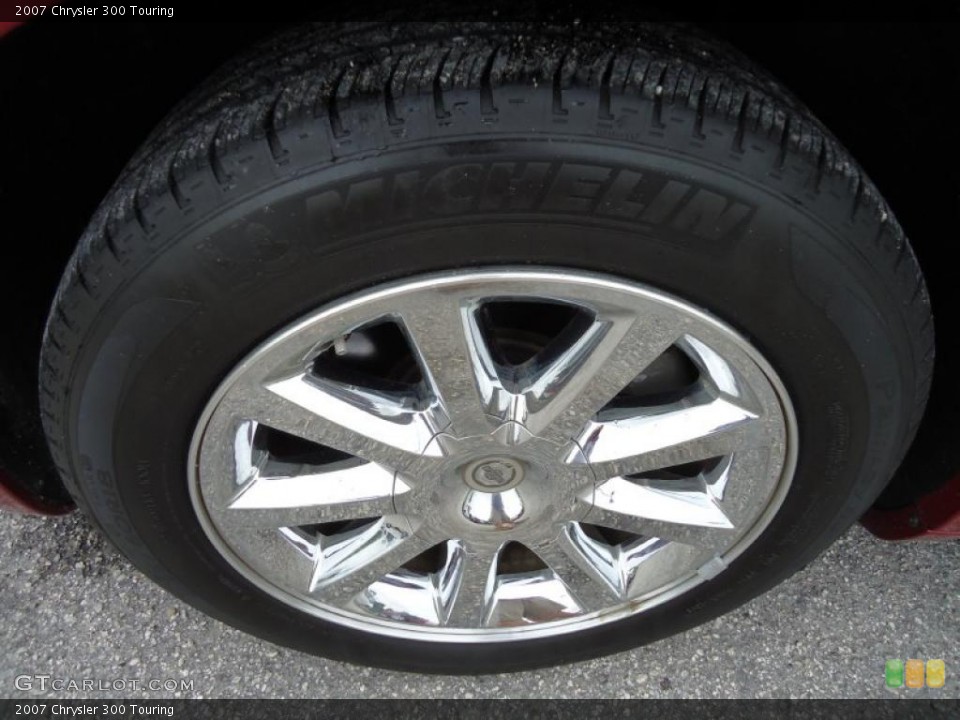 2007 Chrysler 300 Touring Wheel and Tire Photo #47311055