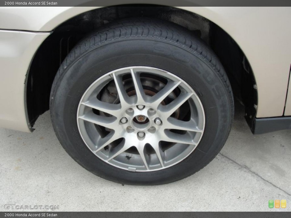 2000 Honda Accord Custom Wheel and Tire Photo #47322380