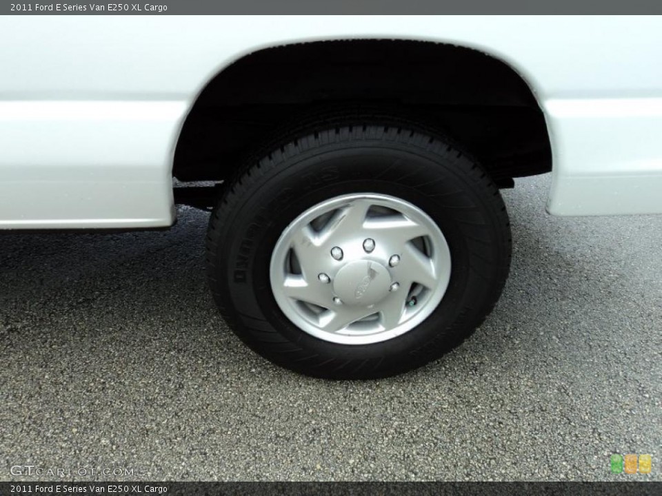 2011 Ford E Series Van E250 XL Cargo Wheel and Tire Photo #47331013