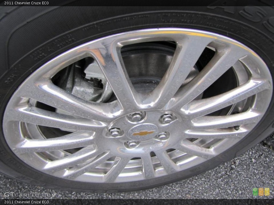 2011 Chevrolet Cruze ECO Wheel and Tire Photo #47333950