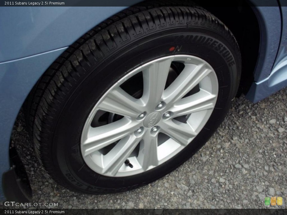 2011 Subaru Legacy 2.5i Premium Wheel and Tire Photo #47385452