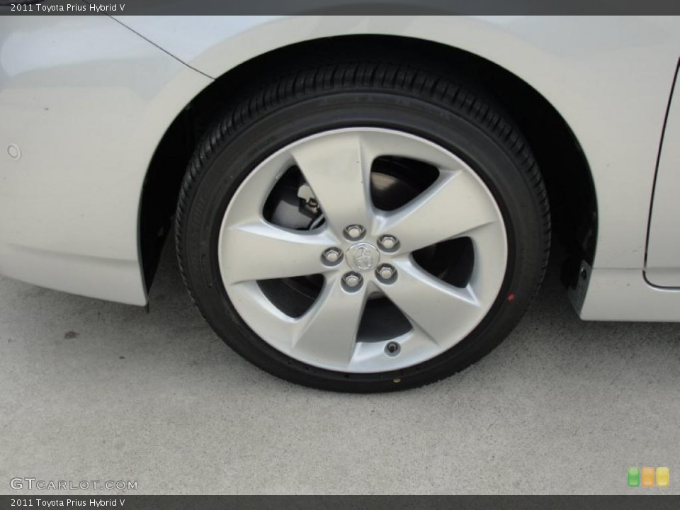 2011 Toyota Prius Hybrid V Wheel and Tire Photo #47423301