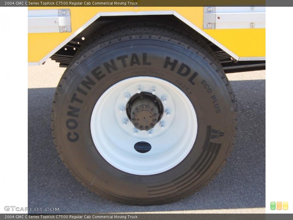 2004 GMC C Series TopKick C7500 Regular Cab Commerical Moving Truck Wheel and Tire Photo #47440821