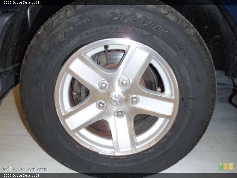 2005 Dodge Durango ST Wheel and Tire Photo #47448697