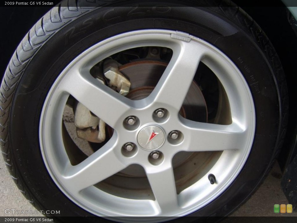 2009 Pontiac G6 V6 Sedan Wheel and Tire Photo #47457313