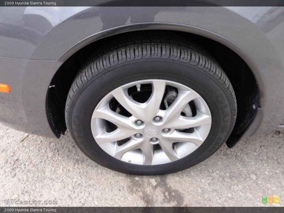 2009 Hyundai Elantra Touring Wheel and Tire Photo #47555441