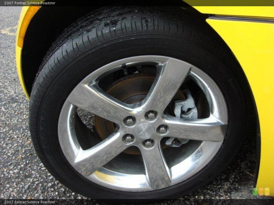 2007 Pontiac Solstice Roadster Wheel and Tire Photo #47570207