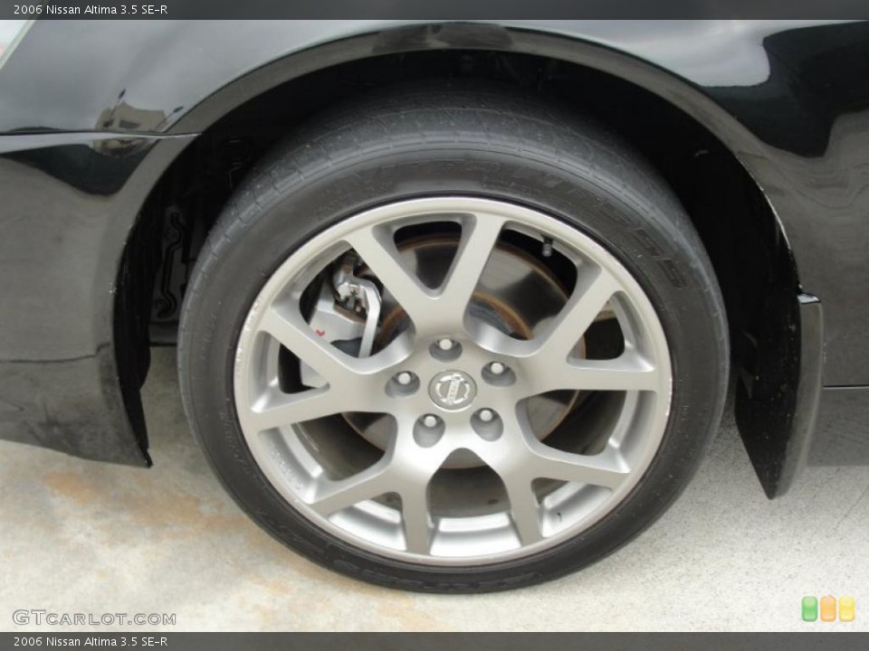 2006 Nissan Altima 3.5 SE-R Wheel and Tire Photo #47571698