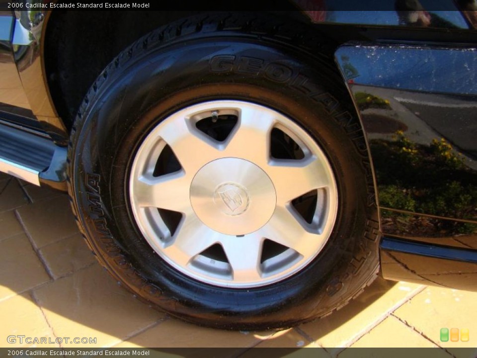 2006 Cadillac Escalade  Wheel and Tire Photo #47606183