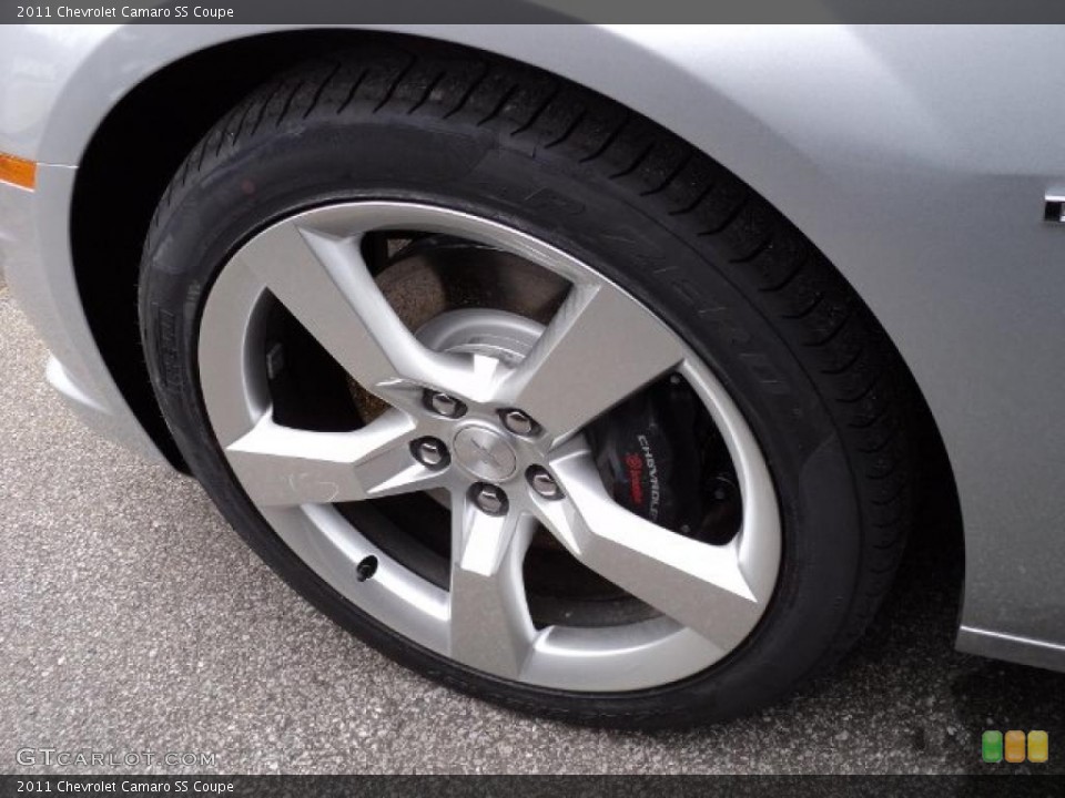 2011 Chevrolet Camaro SS Coupe Wheel and Tire Photo #47623484