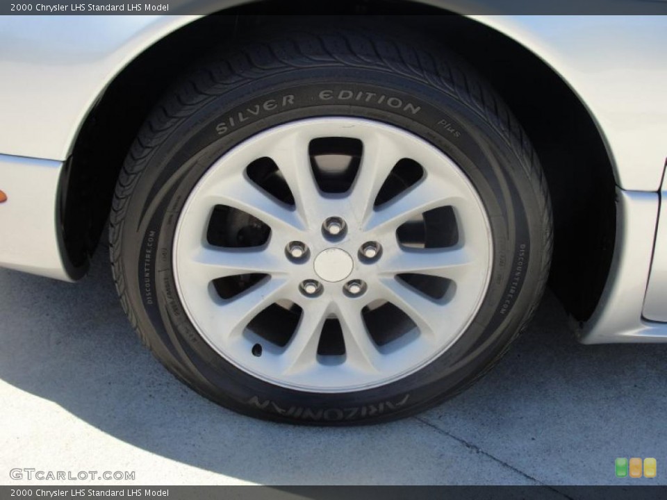 2000 Chrysler LHS  Wheel and Tire Photo #47634620