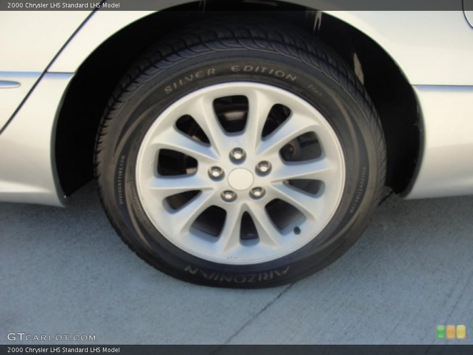 2000 Chrysler LHS  Wheel and Tire Photo #47634623