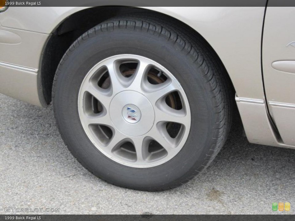1999 Buick Regal LS Wheel and Tire Photo #47660716