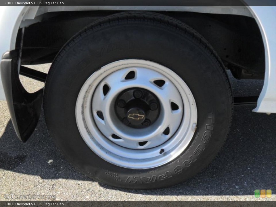 2003 Chevrolet S10 LS Regular Cab Wheel and Tire Photo #47711661