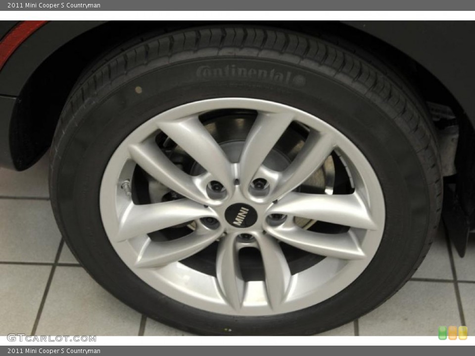 2011 Mini Cooper S Countryman Wheel and Tire Photo #47717782