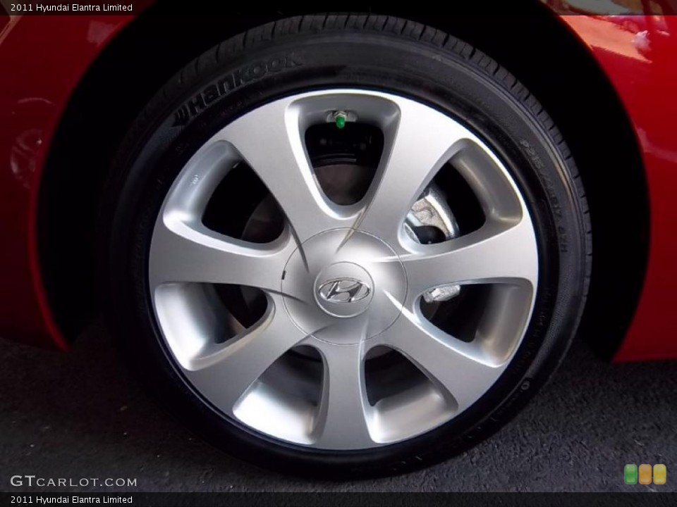 2011 Hyundai Elantra Limited Wheel and Tire Photo #47754920