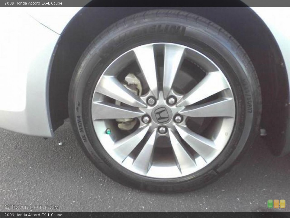 2009 Honda Accord EX-L Coupe Wheel and Tire Photo #47772963
