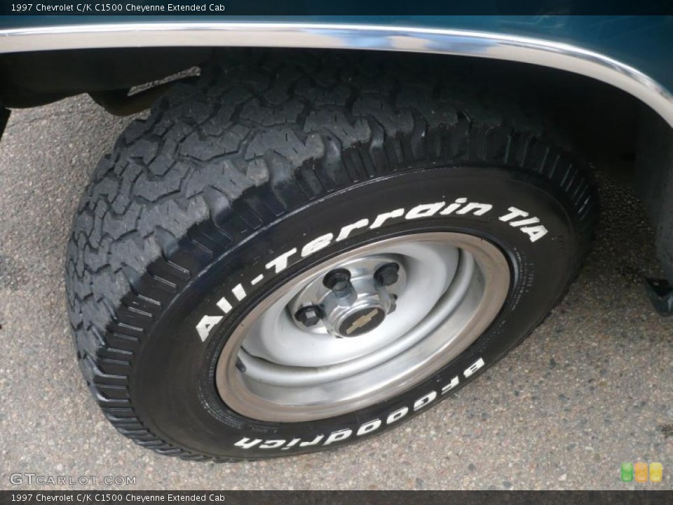 1997 Chevrolet C/K Wheels and Tires