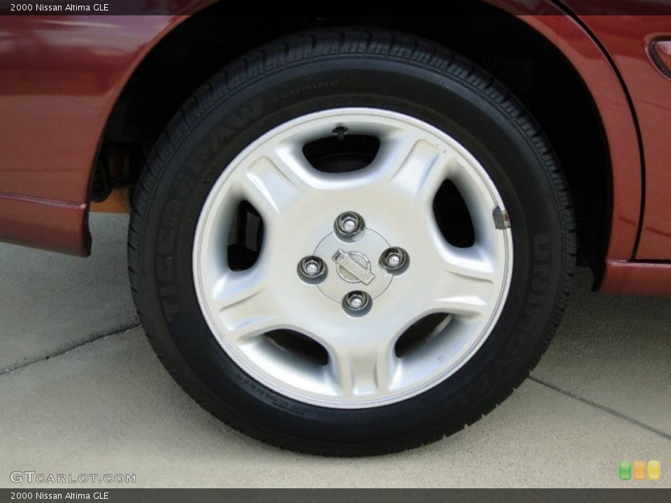 2000 Nissan Altima Wheels and Tires