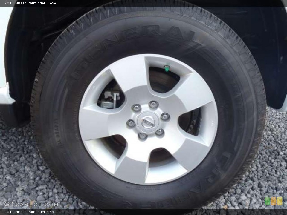 2011 Nissan Pathfinder S 4x4 Wheel and Tire Photo #47870303